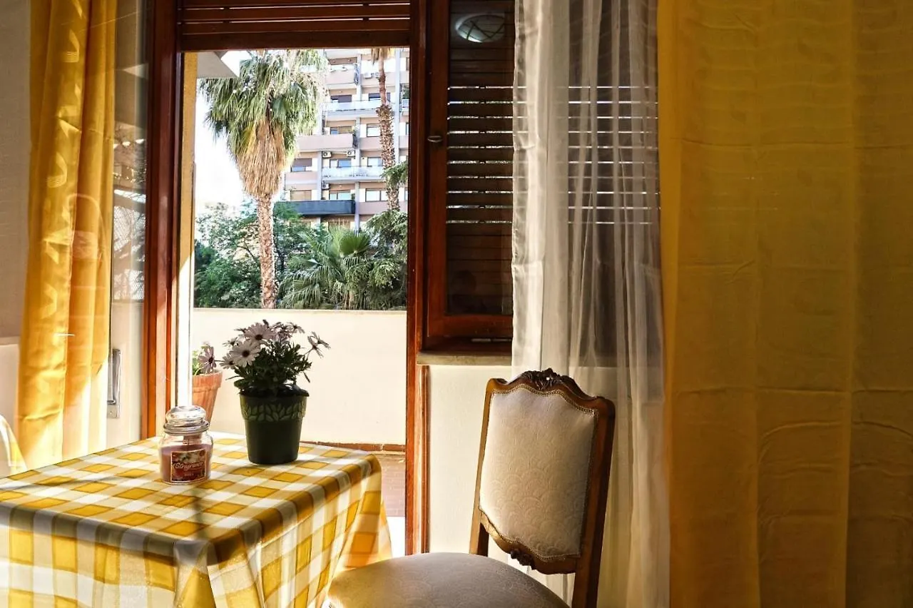 A Casa Di Fra' Bed & Breakfast Palermo